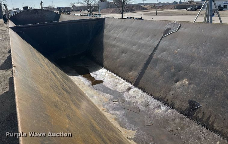 image for item DT7130 1997 Smith Co side dump trailer