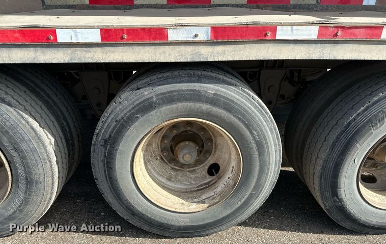 image for item DT7130 1997 Smith Co side dump trailer