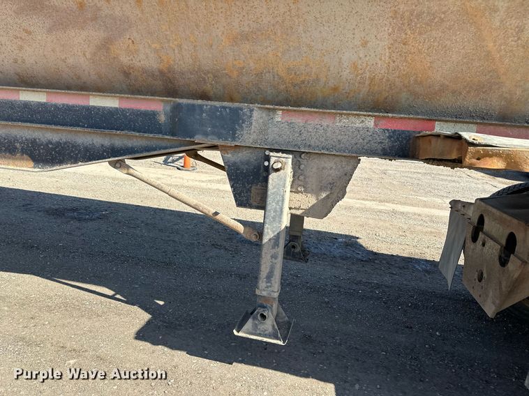 image for item DT7133 1998 Smith Co. side dump trailer