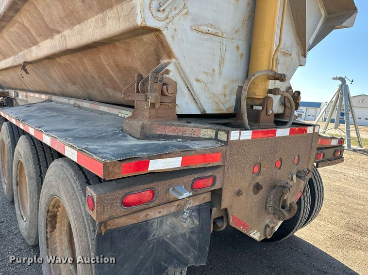 image for item DT7133 1998 Smith Co. side dump trailer