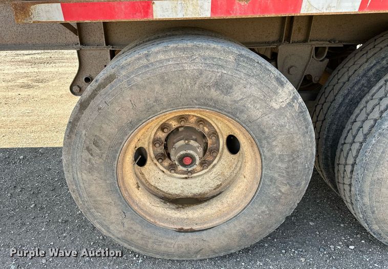 image for item DT7133 1998 Smith Co. side dump trailer