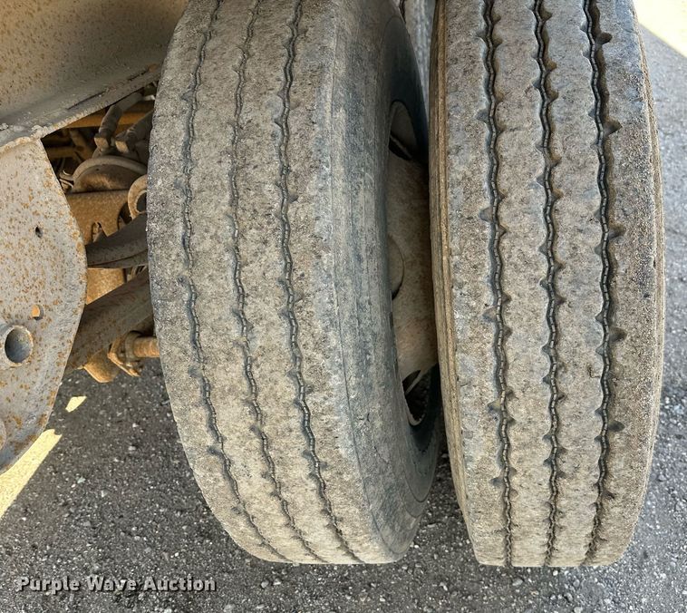 image for item DT7133 1998 Smith Co. side dump trailer