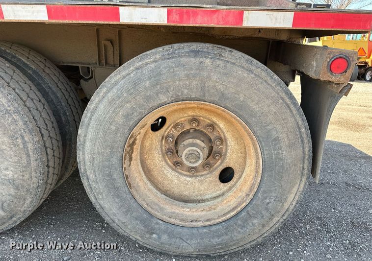 image for item DT7133 1998 Smith Co. side dump trailer