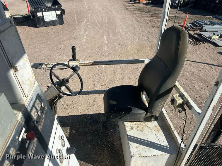 image for item DT7176 2001 GMC T8500 paint striper truck