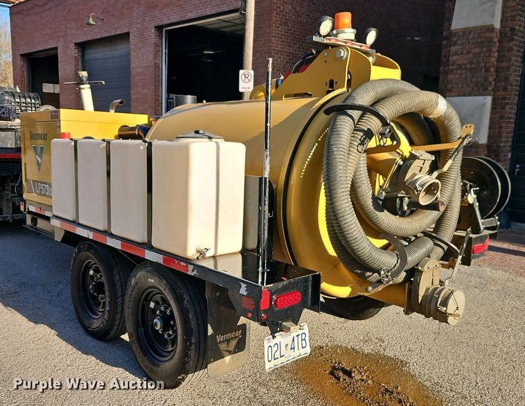 image for item DT7741 2021 Vermeer LP573SDT vacuum excavator