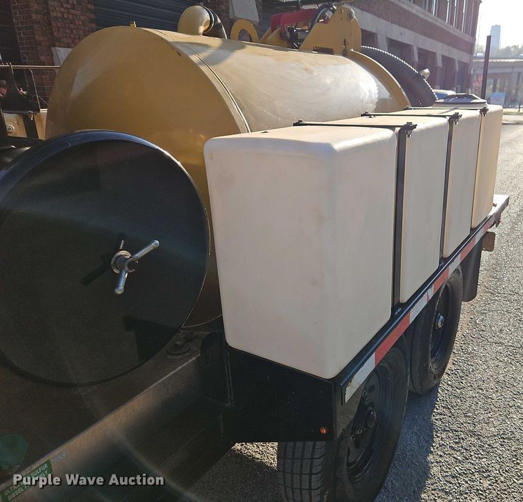 image for item DT7741 2021 Vermeer LP573SDT vacuum excavator