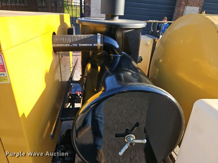 image for item DT7741 2021 Vermeer LP573SDT vacuum excavator