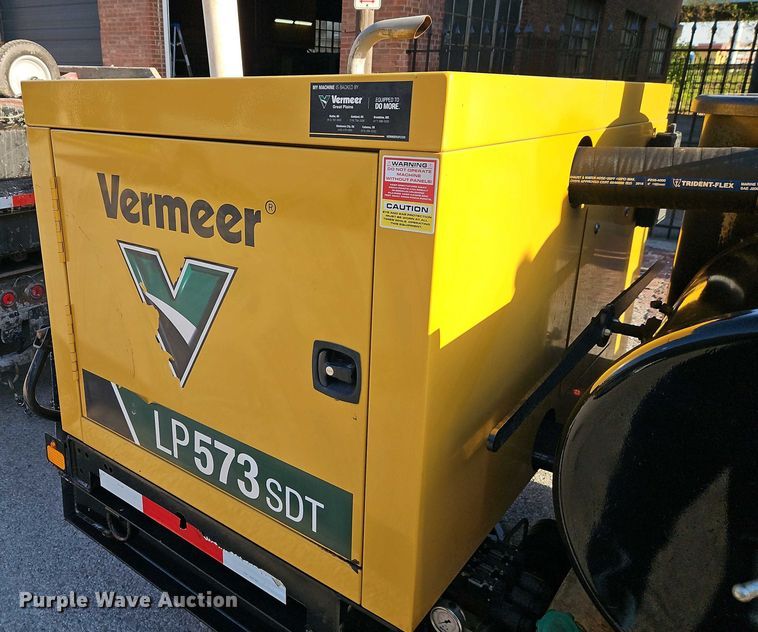 image for item DT7741 2021 Vermeer LP573SDT vacuum excavator