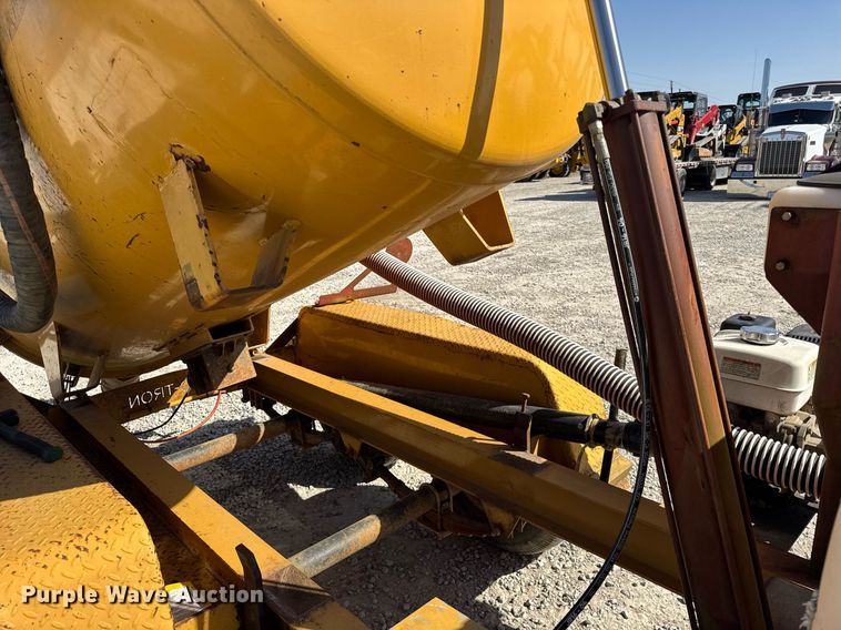 image for item DU3370 Vermeer CS800GT vacuum excavator