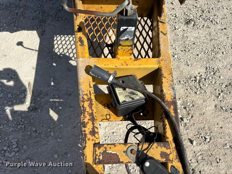 image for item DU3370 Vermeer CS800GT vacuum excavator