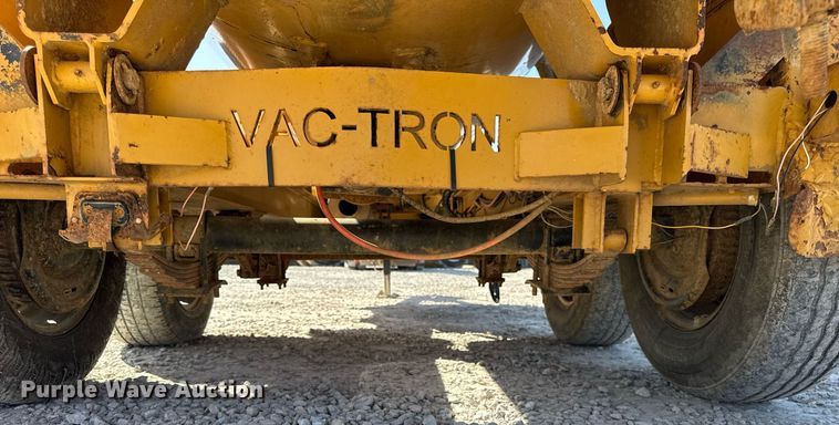 image for item DU3370 Vermeer CS800GT vacuum excavator