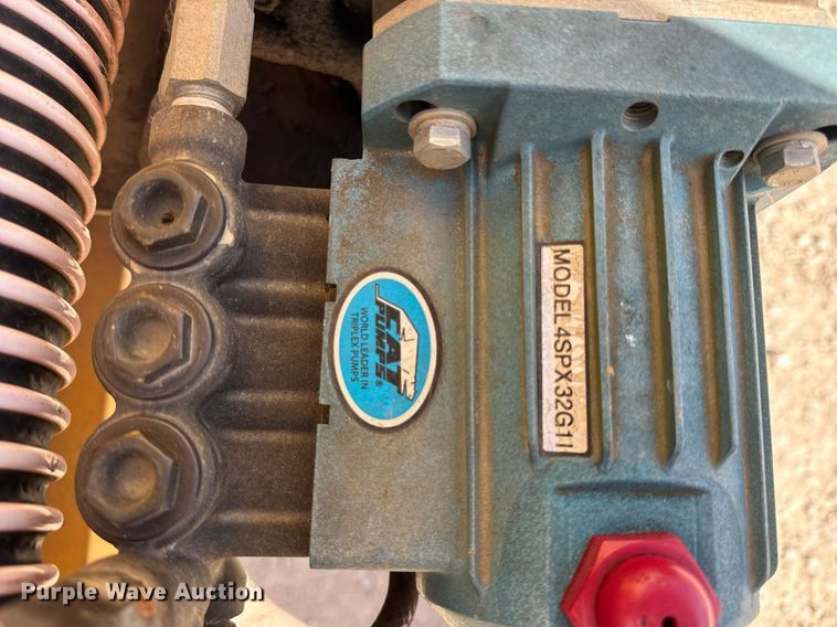 image for item DU3370 Vermeer CS800GT vacuum excavator