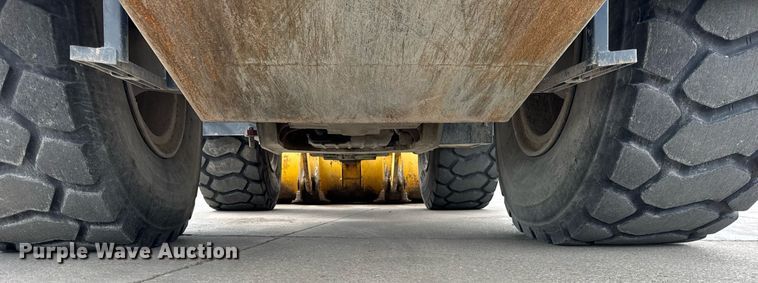 image for item DU3448 2012 Komatsu WA480-6 wheel loader