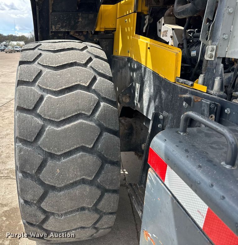 image for item DU3448 2012 Komatsu WA480-6 wheel loader