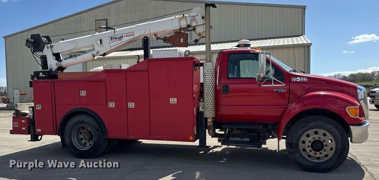 image for item DU3449 2008 Ford F750 Super Duty XLT utility / service truck