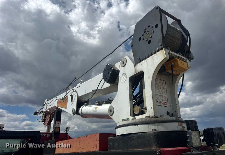 image for item DU3449 2008 Ford F750 Super Duty XLT utility / service truck