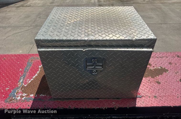 image for item DU3449 2008 Ford F750 Super Duty XLT utility / service truck