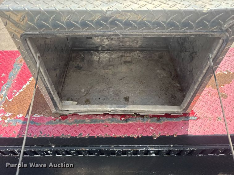 image for item DU3449 2008 Ford F750 Super Duty XLT utility / service truck