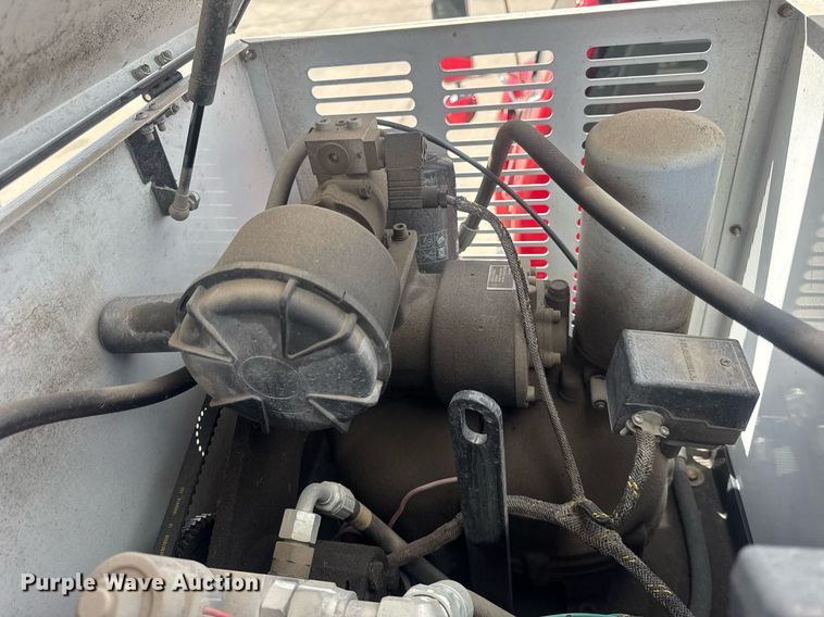 image for item DU3449 2008 Ford F750 Super Duty XLT utility / service truck