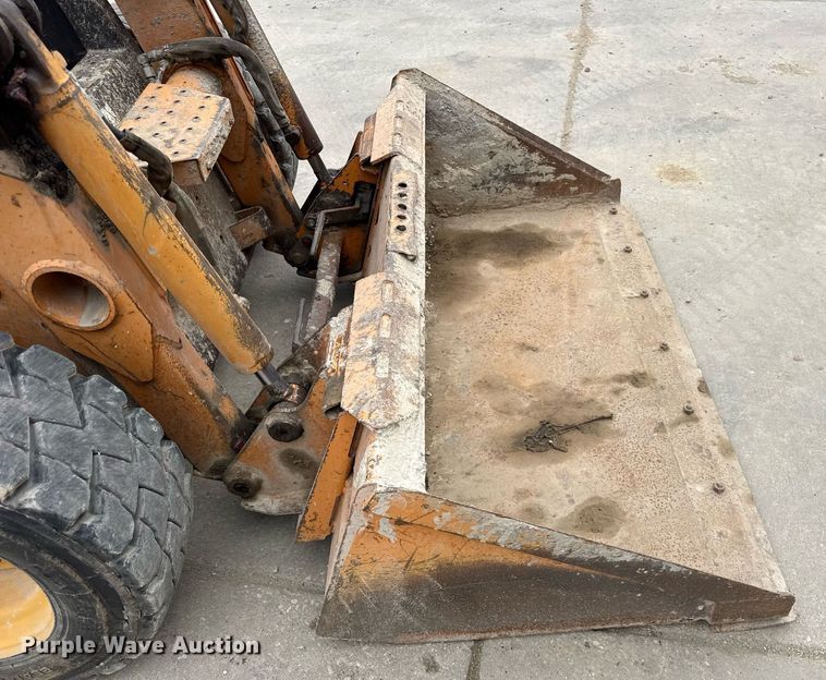 image for item DU3460 2004 Case 40XT skid steer loader