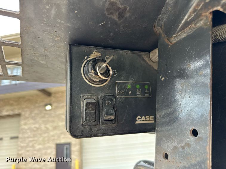 image for item DU3460 2004 Case 40XT skid steer loader