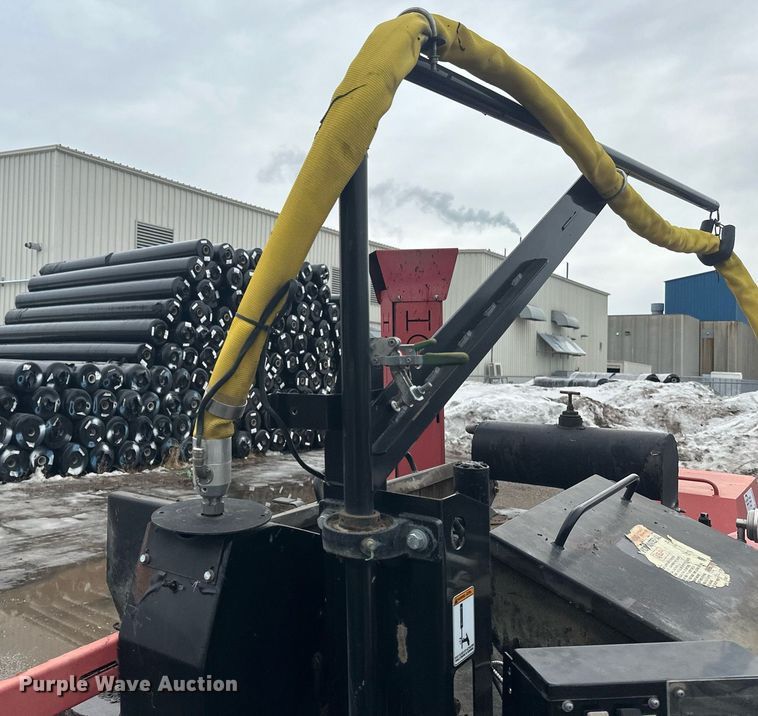 image for item DV0604 2013 Cimline 230 Magma  melter applicator