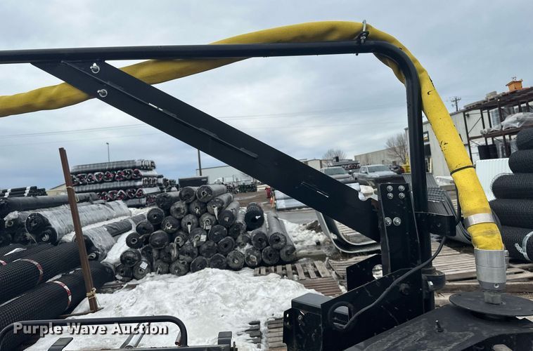 image for item DV0604 2013 Cimline 230 Magma  melter applicator