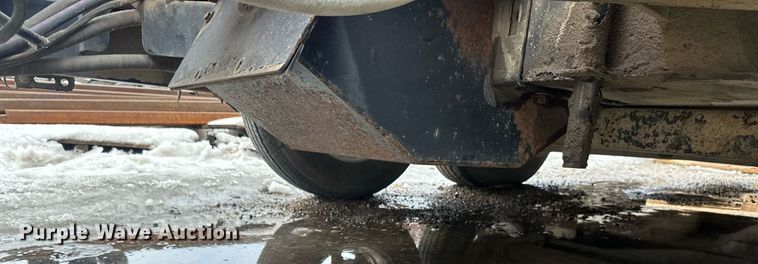 image for item DV0604 2013 Cimline 230 Magma  melter applicator