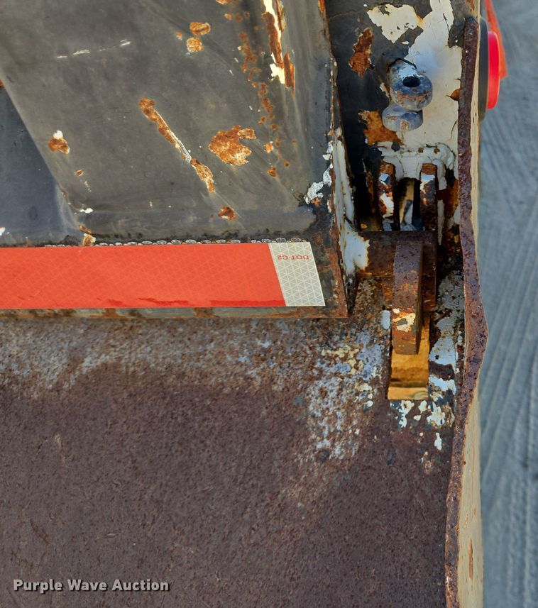 image for item DV1328 2001 Mack CX613 dump truck