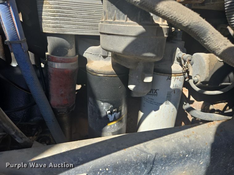 image for item DV1328 2001 Mack CX613 dump truck