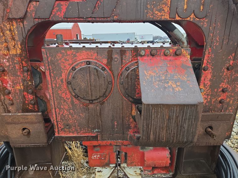 image for item DV1784 HPSI 130 vibratory driver/extractor 