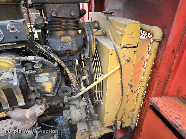 image for item DV1784 HPSI 130 vibratory driver/extractor 