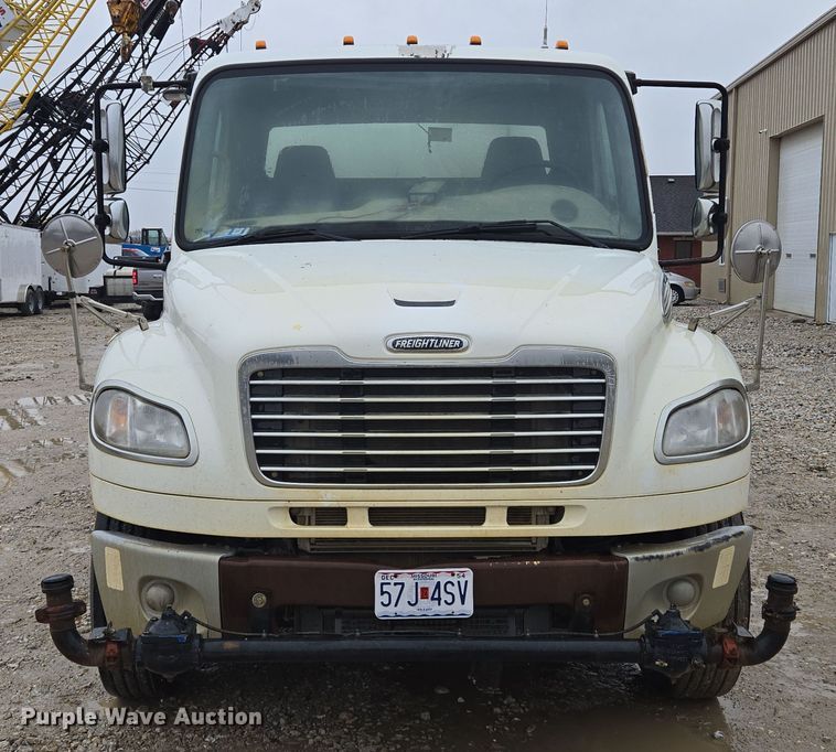 image for item DV1829 2011 Freightliner M2 water truck