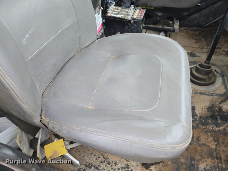 image for item DV1829 2011 Freightliner M2 water truck