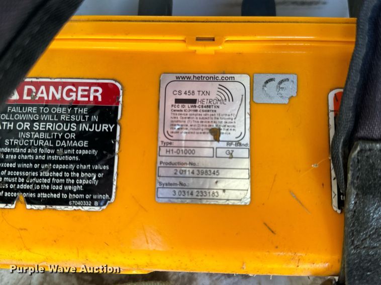 image for item DV1926 2012 Kenworth digger derrick truck