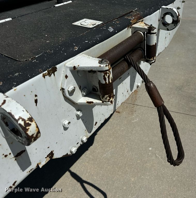 image for item DV1926 2012 Kenworth digger derrick truck