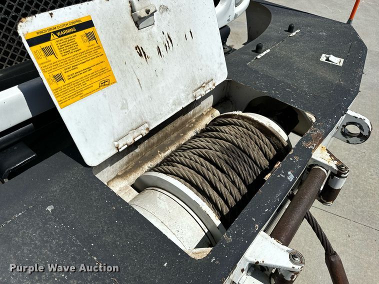 image for item DV1926 2012 Kenworth digger derrick truck