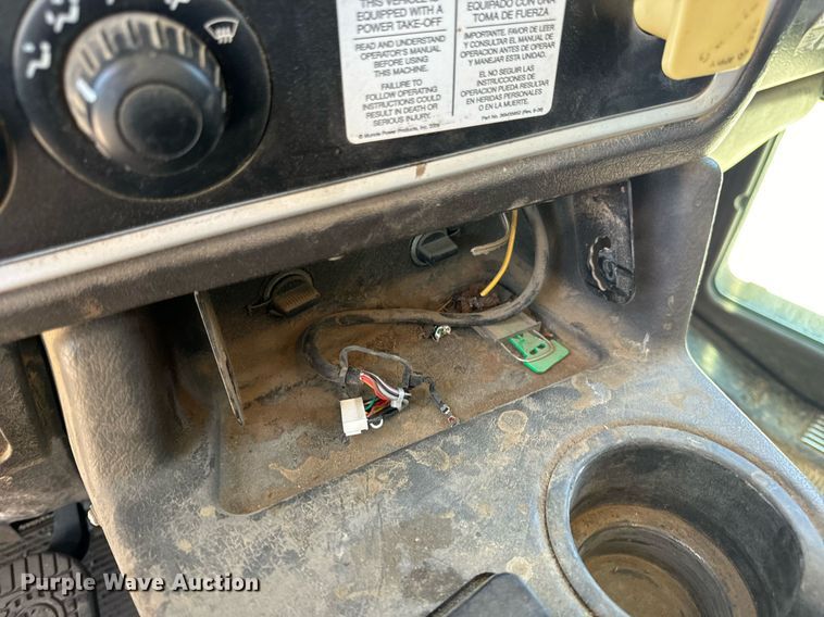 image for item DV1926 2012 Kenworth digger derrick truck