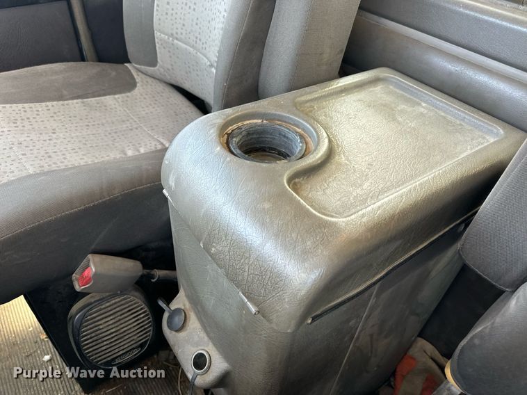 image for item DV1926 2012 Kenworth digger derrick truck