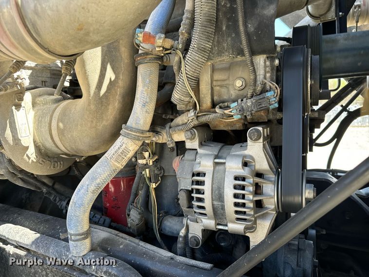 image for item DV1926 2012 Kenworth digger derrick truck
