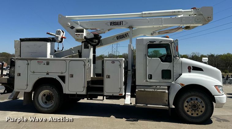 image for item DV1929 2014 Kenworth T370 bucket truck