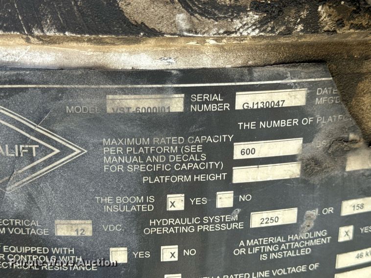 image for item DV1929 2014 Kenworth T370 bucket truck