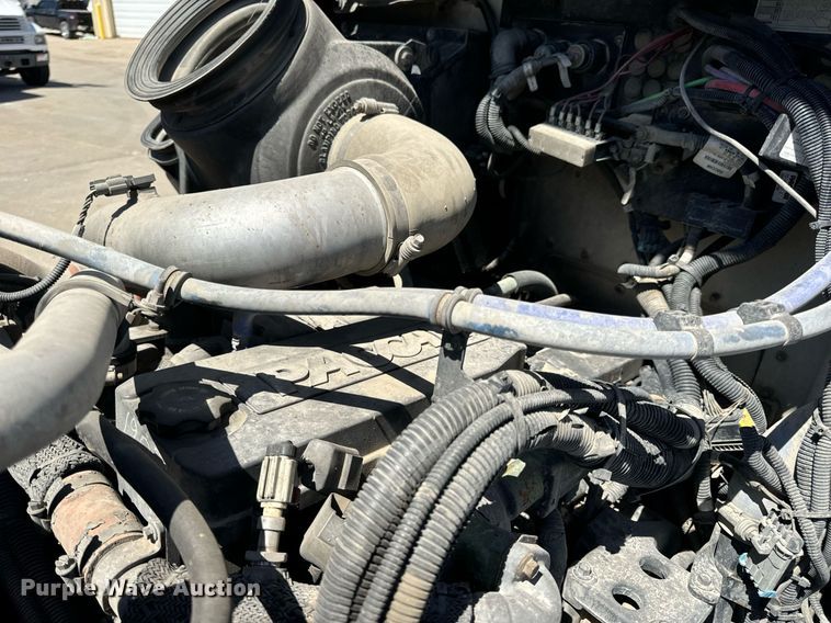 image for item DV1929 2014 Kenworth T370 bucket truck