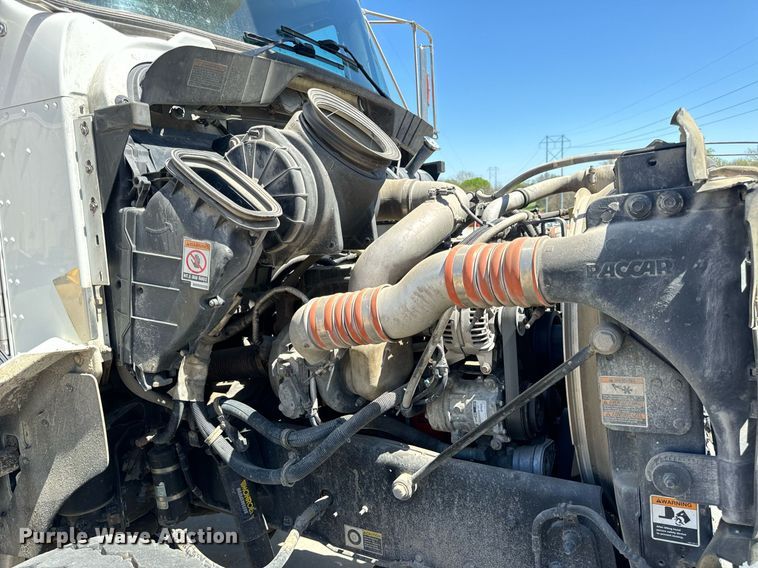 image for item DV1929 2014 Kenworth T370 bucket truck