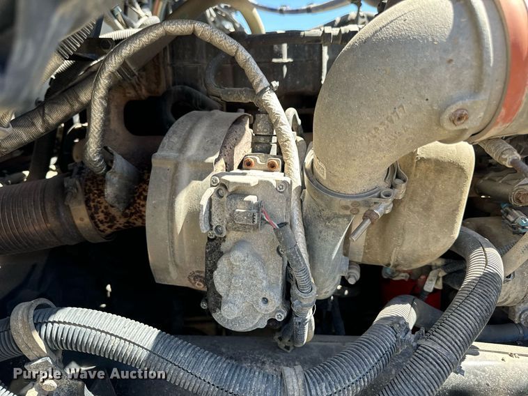 image for item DV1929 2014 Kenworth T370 bucket truck