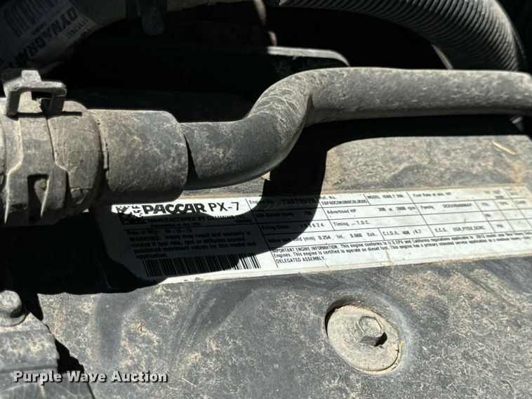 image for item DV1929 2014 Kenworth T370 bucket truck