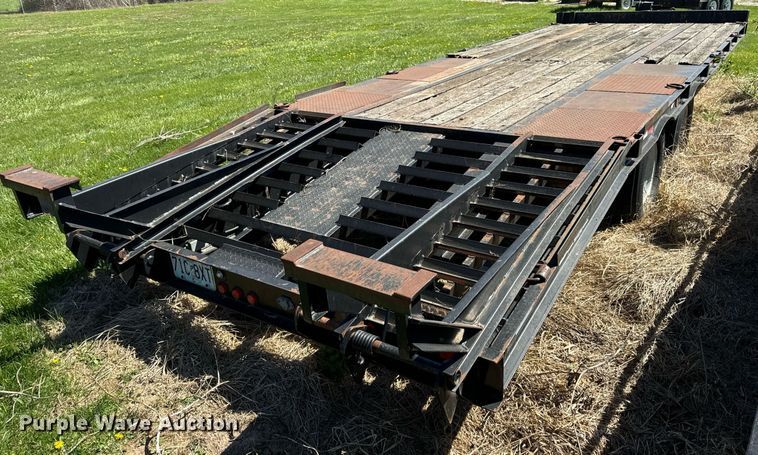 image for item DV1930 2007 Brooks Brothers OW-E equipment trailer