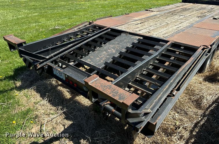 image for item DV1930 2007 Brooks Brothers OW-E equipment trailer