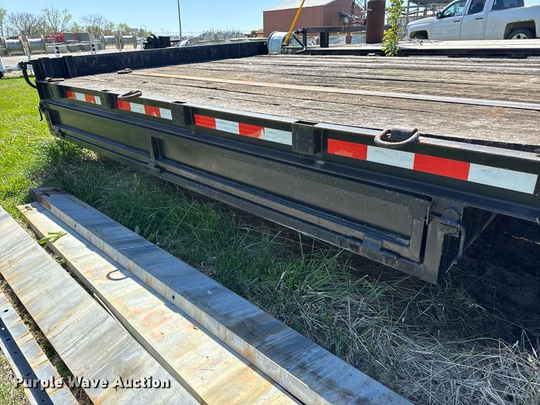 image for item DV1930 2007 Brooks Brothers OW-E equipment trailer