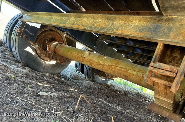 image for item DV1930 2007 Brooks Brothers OW-E equipment trailer